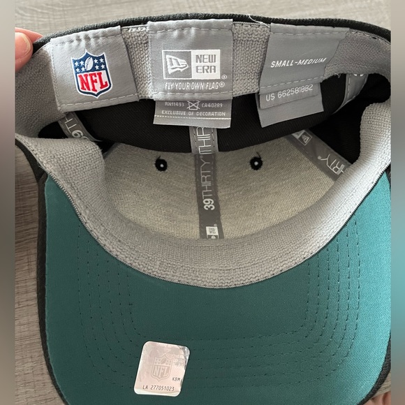 Philadelphia Eagles NFL Hat - Picture 3 of 3